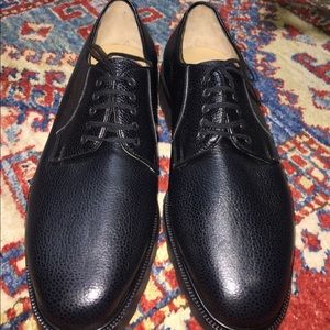Men’s Salvatore Ferragamo’s size 10.5 E